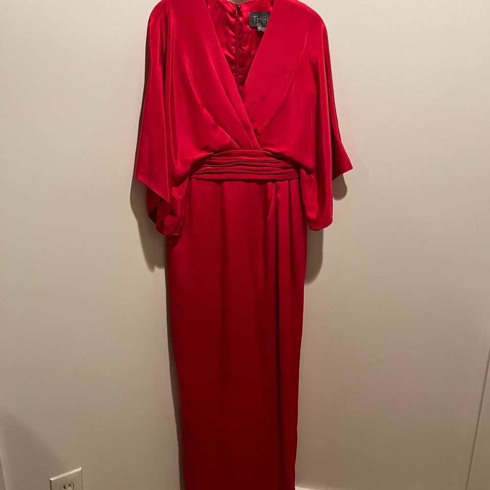 Theia Red Slik Midi Maxi dress